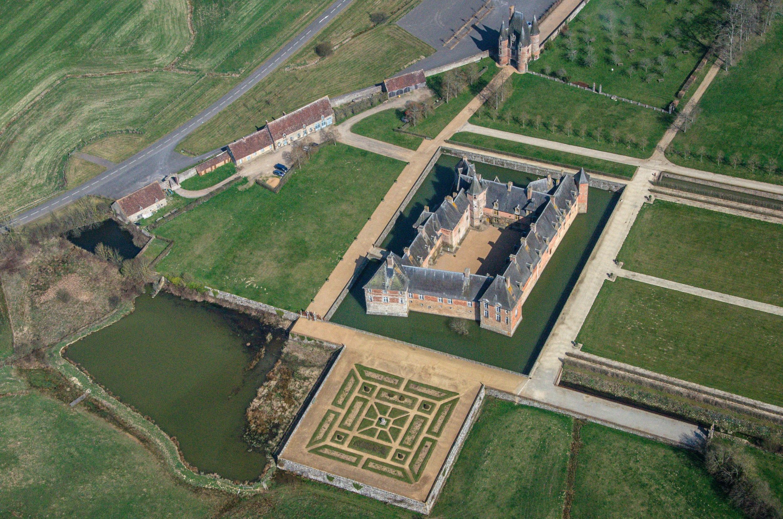 Histoire du château de Carrouges