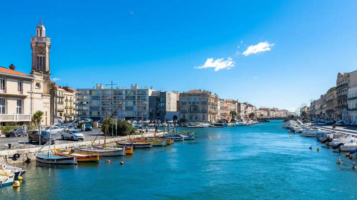 Vacances : comment vivre comme un local ?